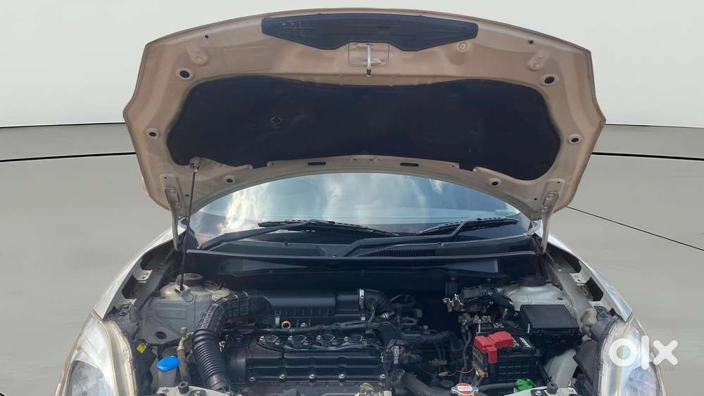 Maruti Suzuki Swift 2018 Zxi, 2019, Petrol
