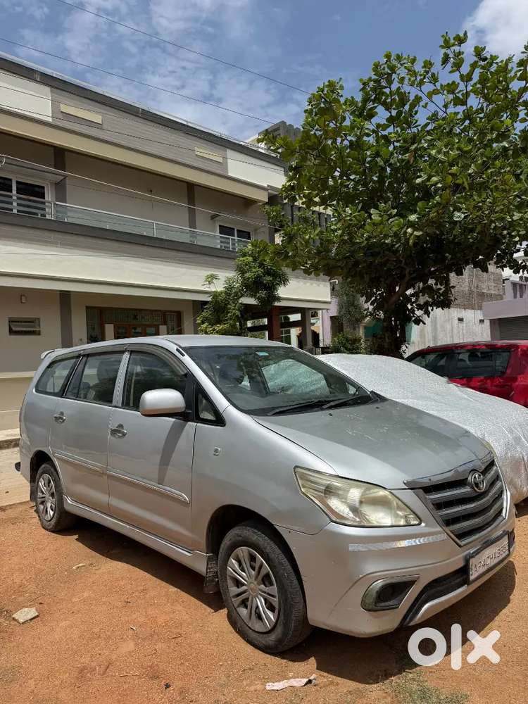 Toyota Innova 2.5 Diesel 2012
