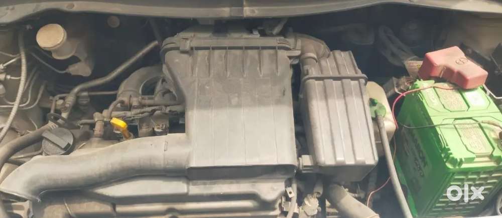 Maruti Suzuki Swift Lxi 2010