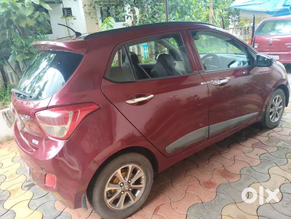 Grand I10 Asta Vtvt Excellent Condition