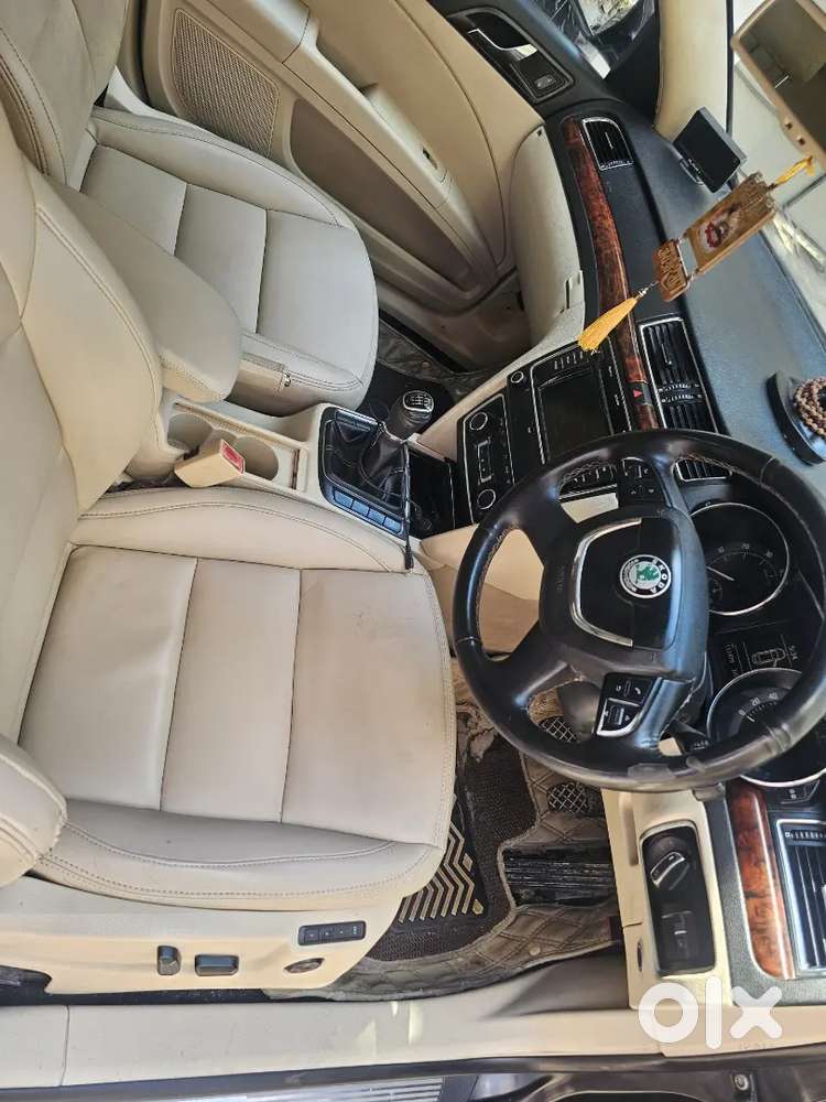Skoda Superb 2013 Model 3rd Onwer