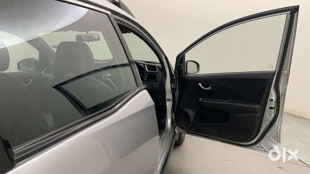 Honda Br-v I-vtec V Cvt, 2017, Petrol