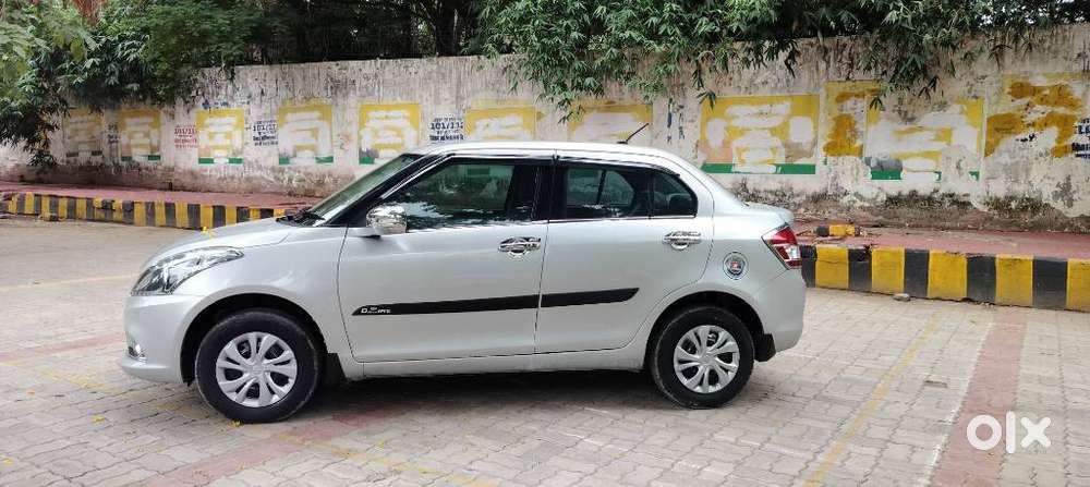 Maruti Suzuki Swift Dzire 1.2 Vxi Bsiv, 2015, Petrol