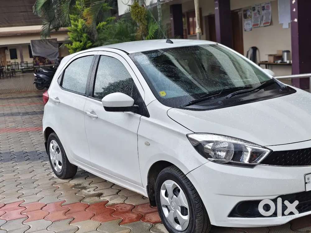 Tata Tiago 2016 Petrol Well Maintained