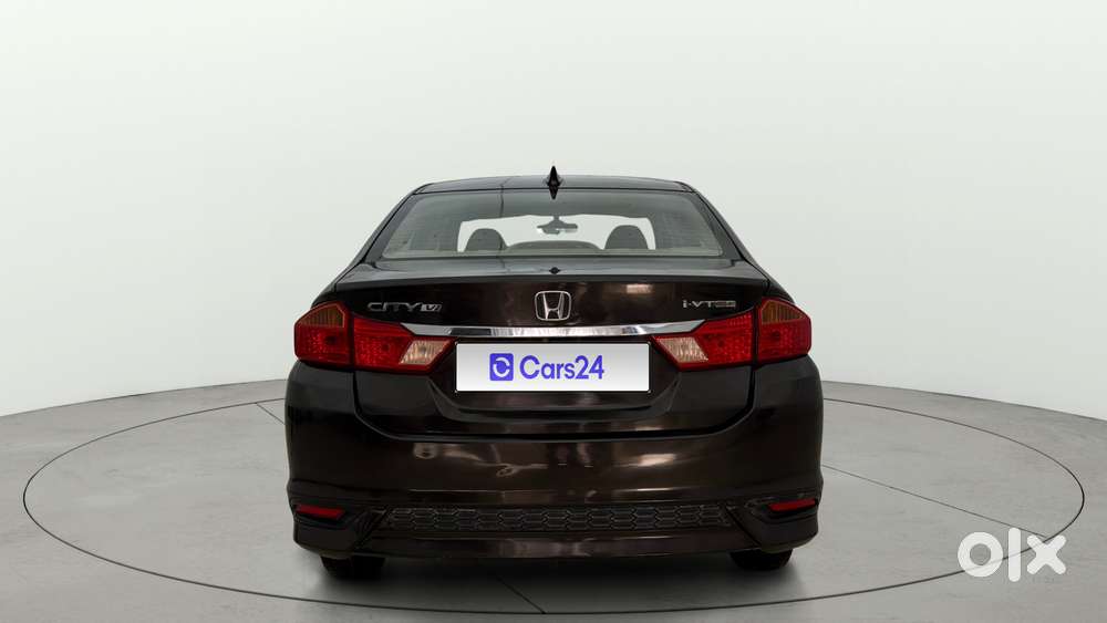 Honda City I-vtec V, 2018, Petrol