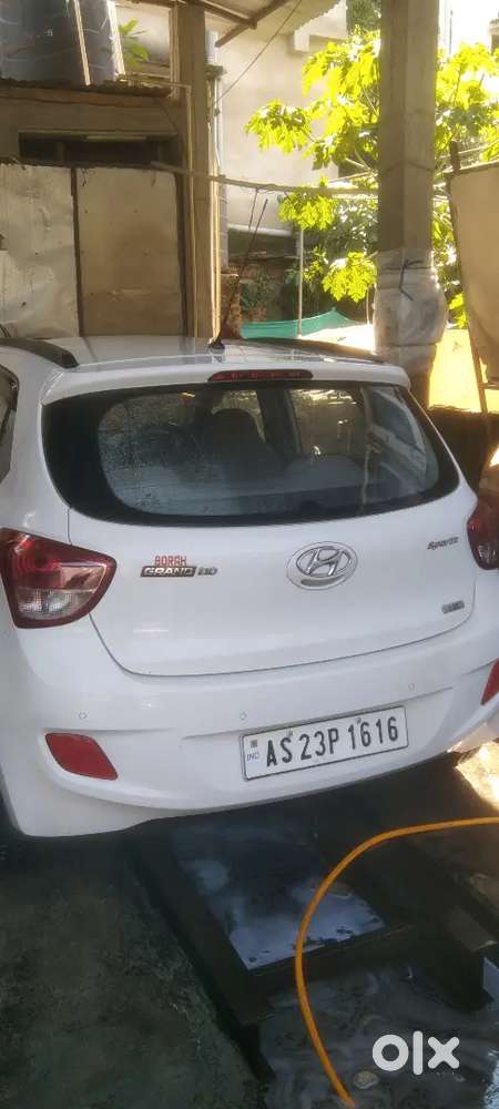 Hyundai I10 Sportz 2016 Petrol