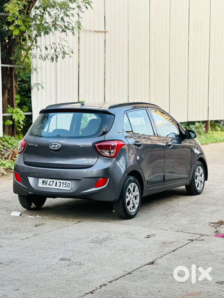 Hyundai Grand I10 Sportz, 2015, Petrol