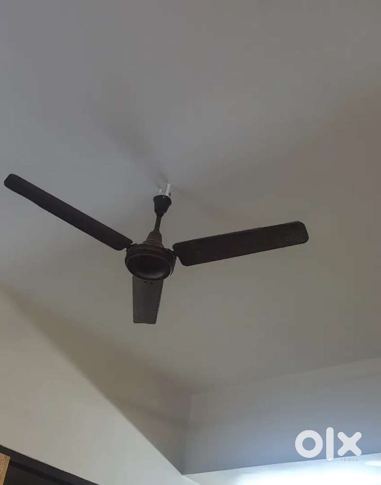 Bajaj fan perfect condition new condensor