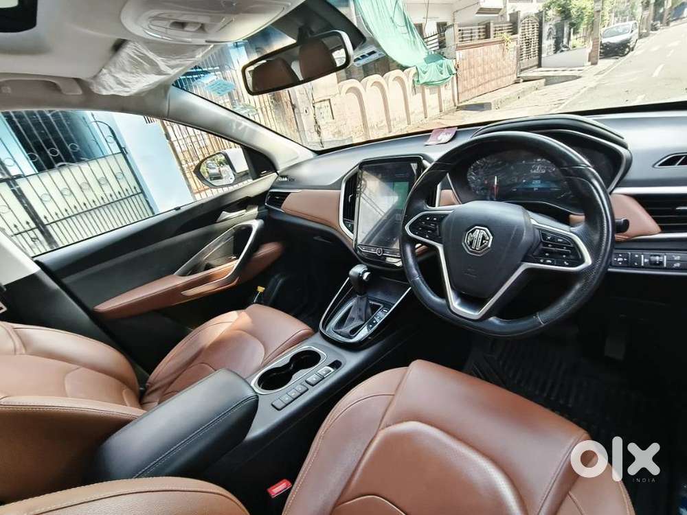 Mg Hector Plus 1.5 Sharp Turbo Cvt 6 Str, 2021, Petrol