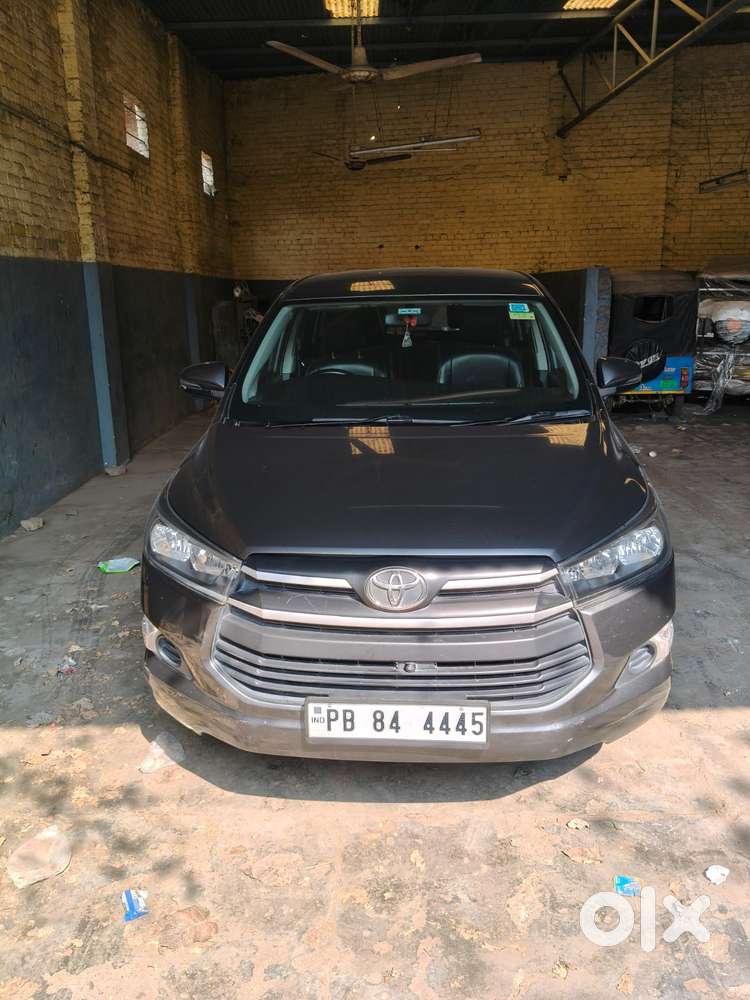 Toyota Innova Crysta 2.4 Gx Mt, 2020, Diesel