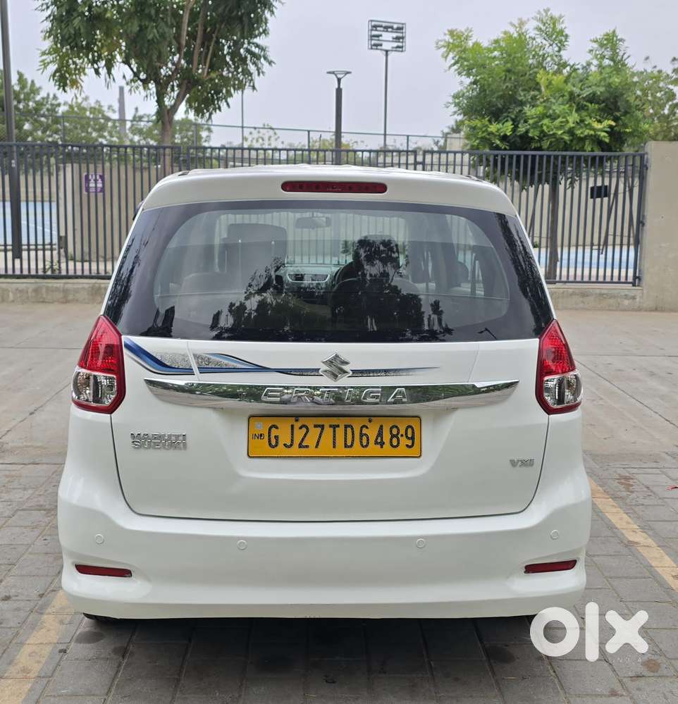 Maruti Suzuki Ertiga 1.4 Vxi Cng Anniversary Edition, 2017, Cng & Hy..