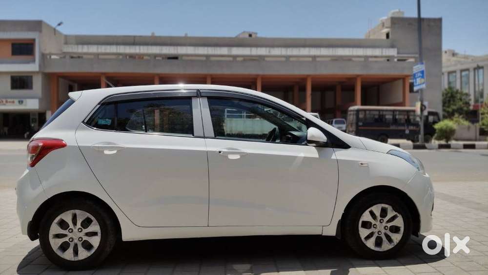 Hyundai Grand I10 2016-2017 Magna, 2016, Cng & Hybrids