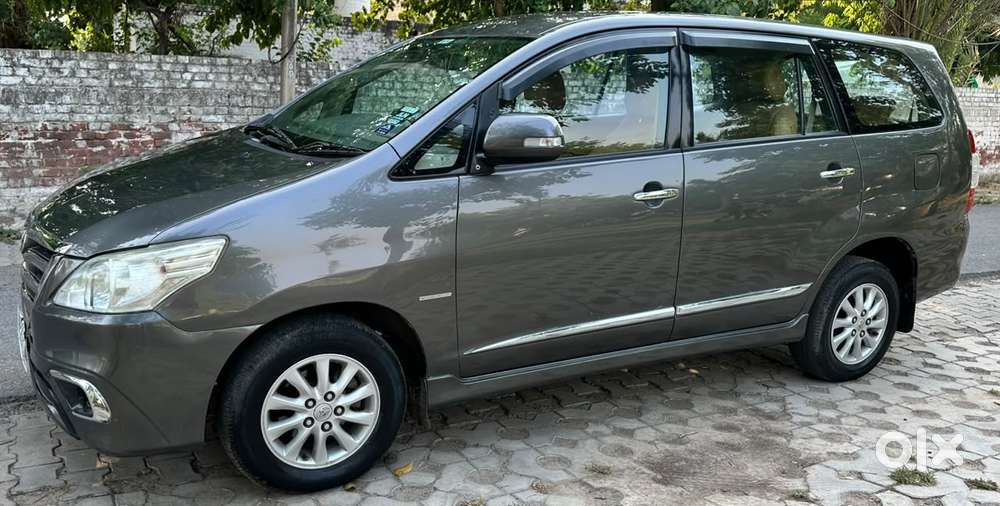 Toyota Innova 2.5 V 7 Str, 2014, Diesel
