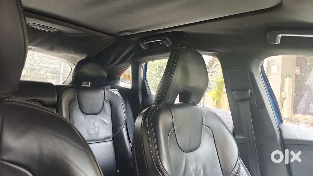 Volvo V40 2018 Diesel Well Maintained , 76000 Km Driven , 2 Nd Owner