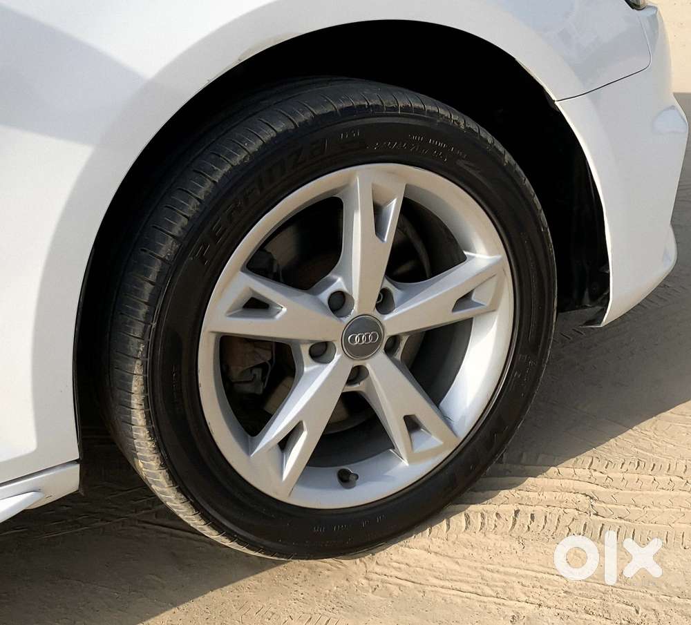 Audi A4, 2019, Petrol