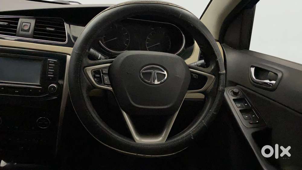 Tata Zest 1.2 Revotron Xt, 2015, Petrol