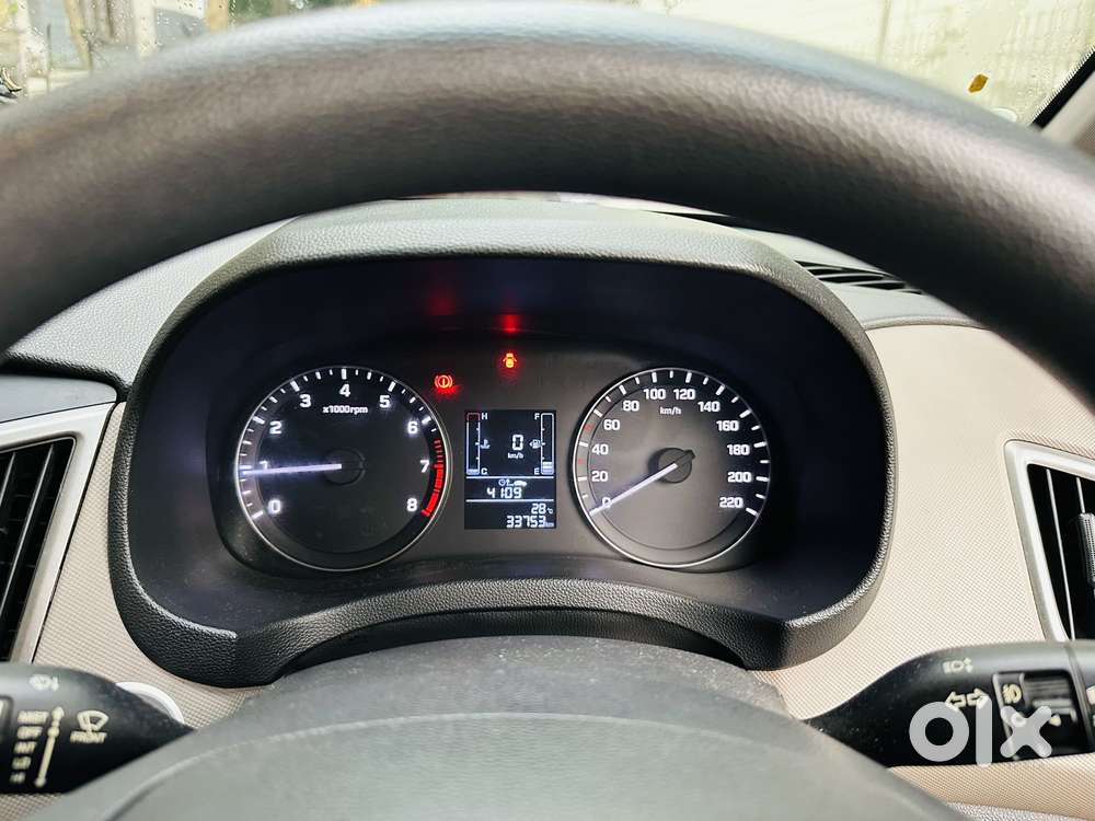 Hyundai Creta 1.6 Sx (o) Vtvt, 2016, Petrol