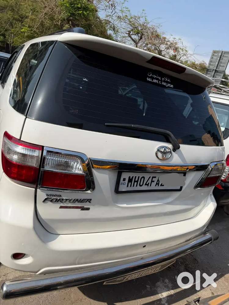 Toyota Fortuner Legender 2011