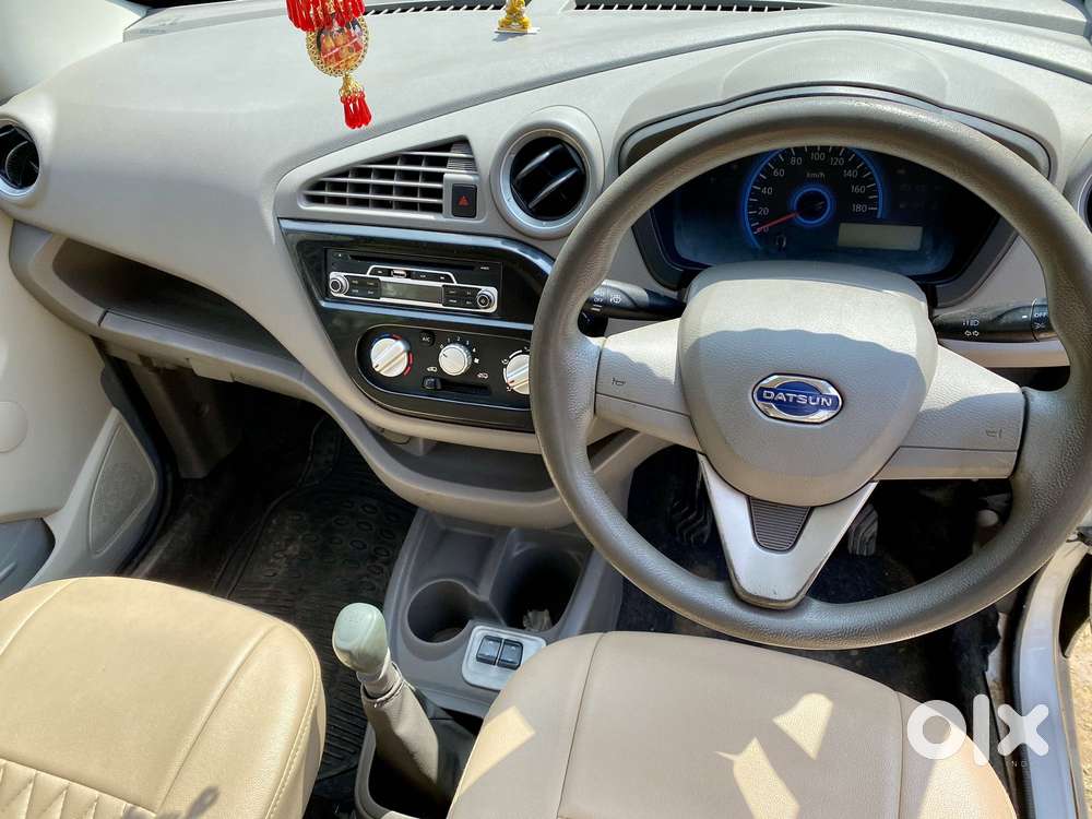 Datsun Redigo 1.0 Limited Edition 2018, 2016, Petrol