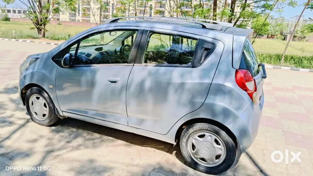 Chevrolet Beat Petrol 2010