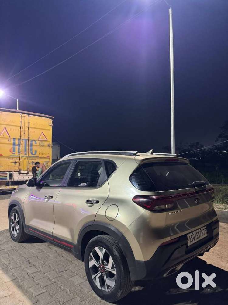 Kia Sonet Aurochs Edition 1.0 Petrol 7dct, 2021, Petrol