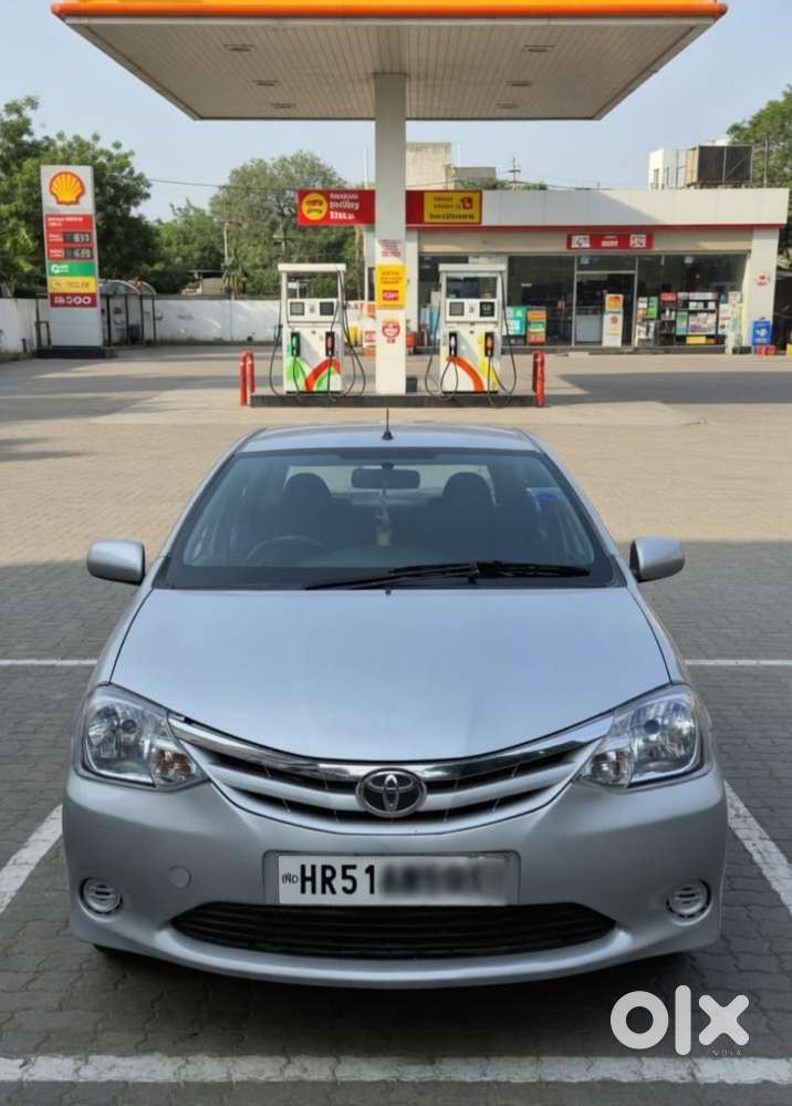Toyota Etios, 2011, Petrol