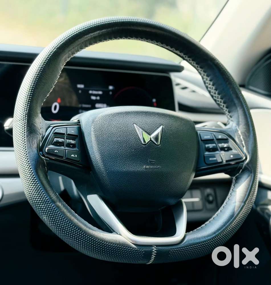 Mahindra Xuv700 2.2 Ax 5 Diesel Mt 7 Str, 2024, Diesel