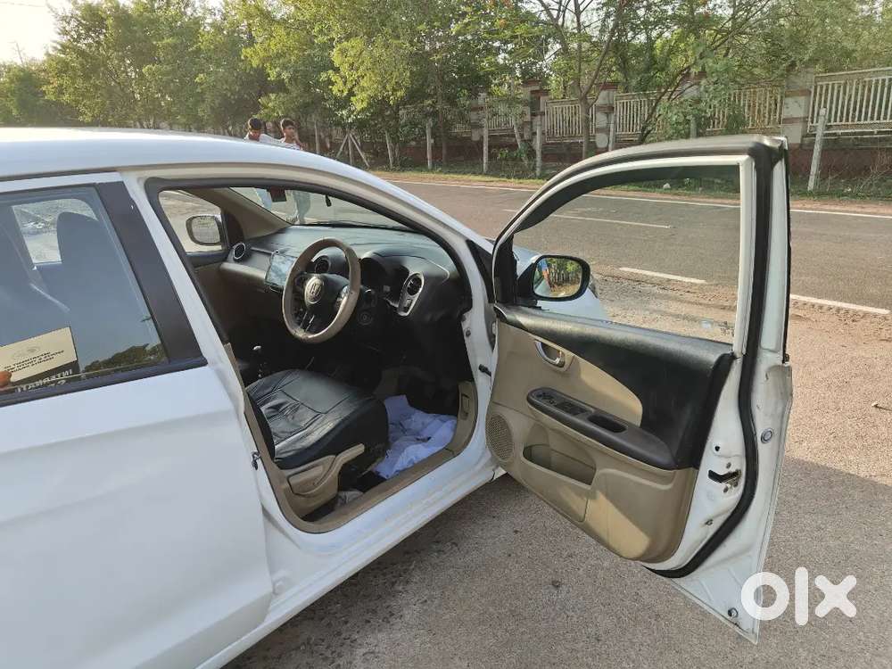 Honda Amaze 2014 Diesel Well Maintained