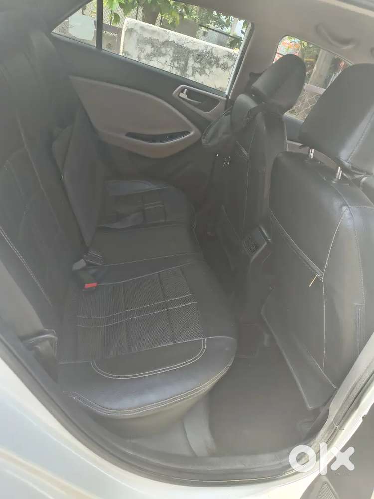 Hyundai Elite I20 2016 Petrol 90000 Km Driven