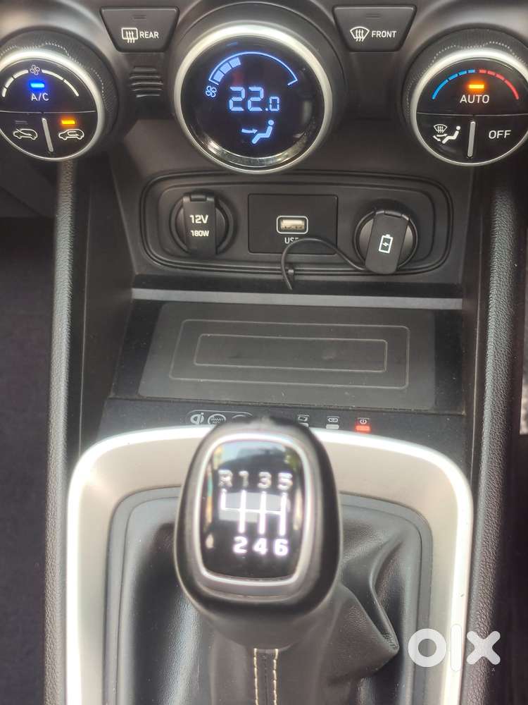 Hyundai Venue Sx Turbo, 2020, Petrol