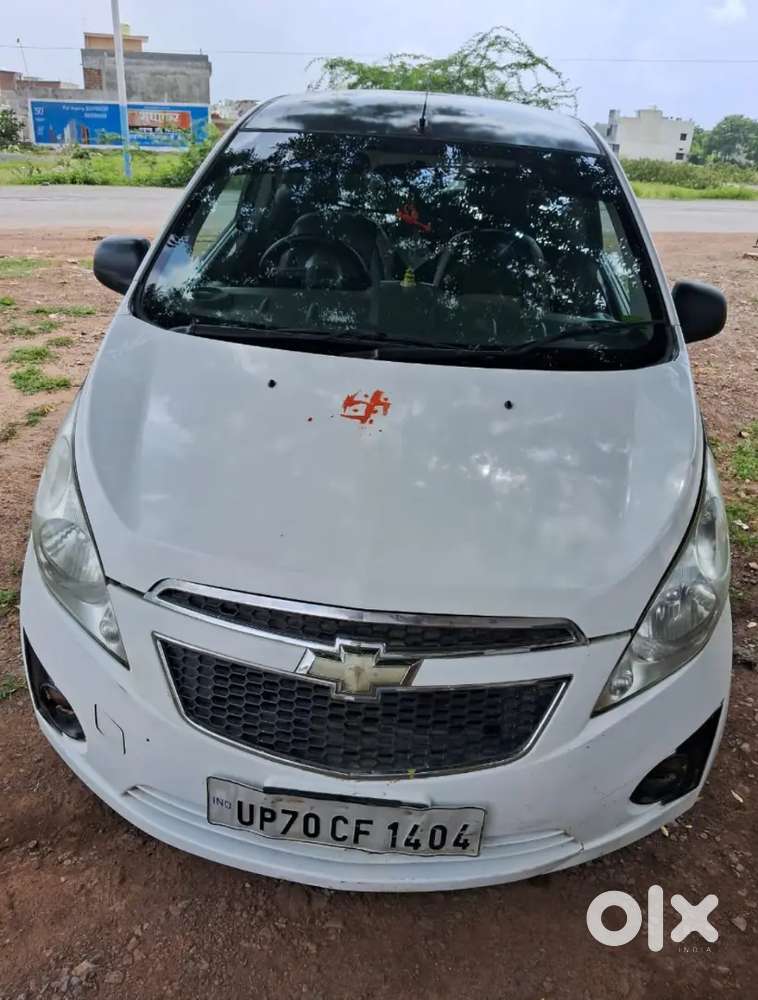 Chevrolet Beat Petrol 2014 Year