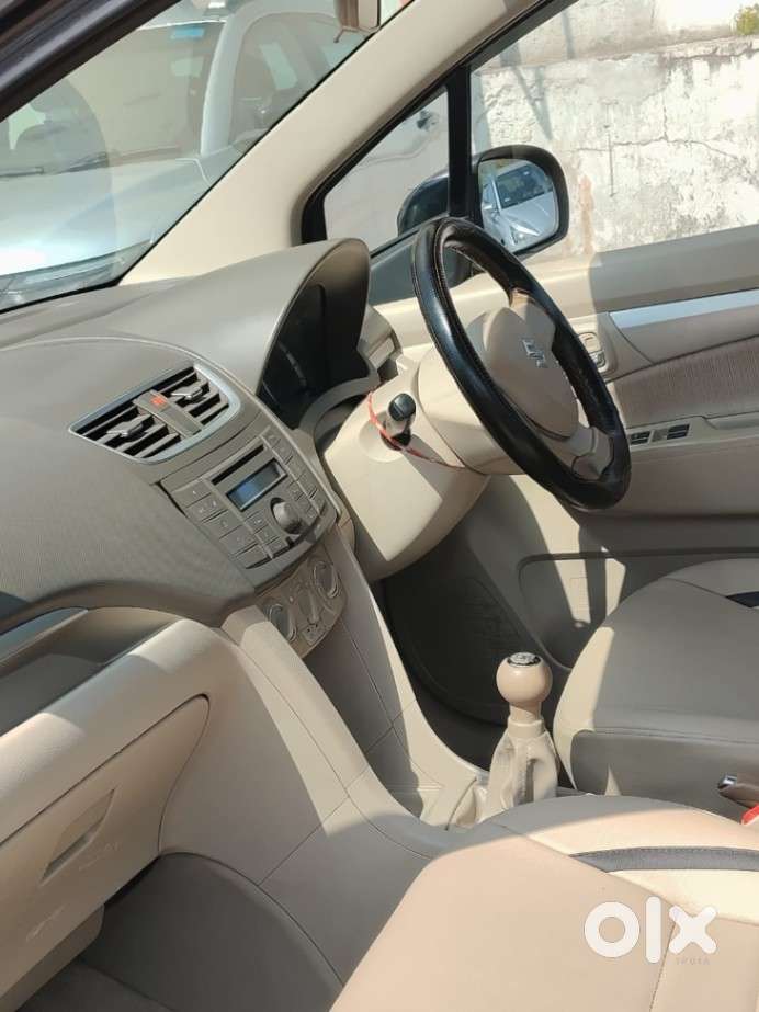 Maruti Suzuki Ertiga 1.5 Vxi, 2013, Petrol