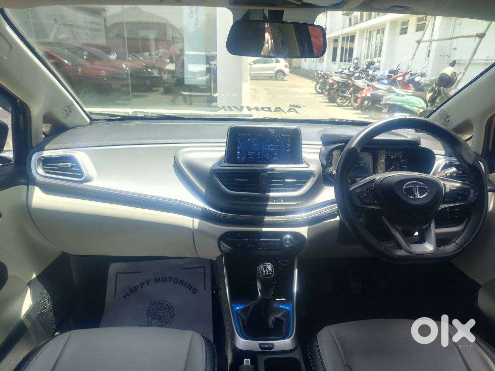 Tata Altroz 1.2 Xz Plus Petrol, 2023, Petrol