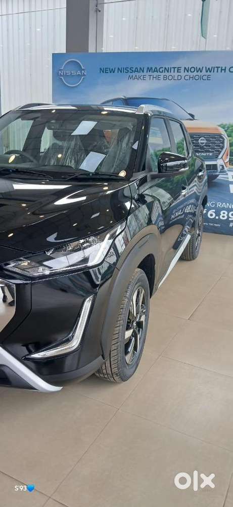 Nissan Car Petrol Automatic 2025