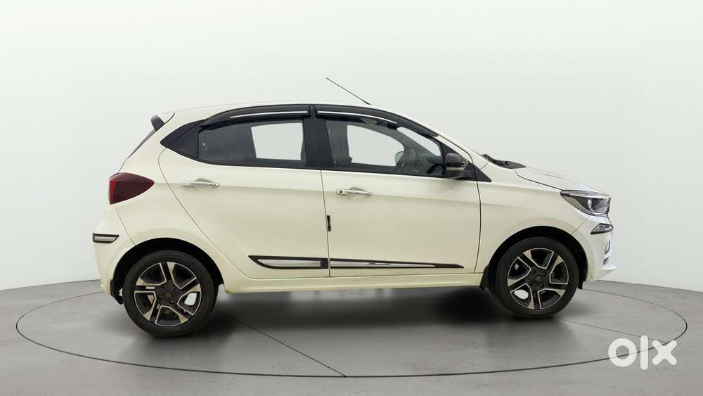 Tata Tiago Xza Plus, 2023, Petrol