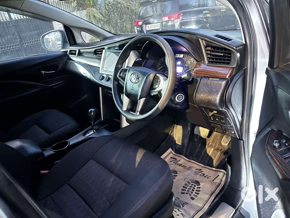 Toyota Innova Crysta