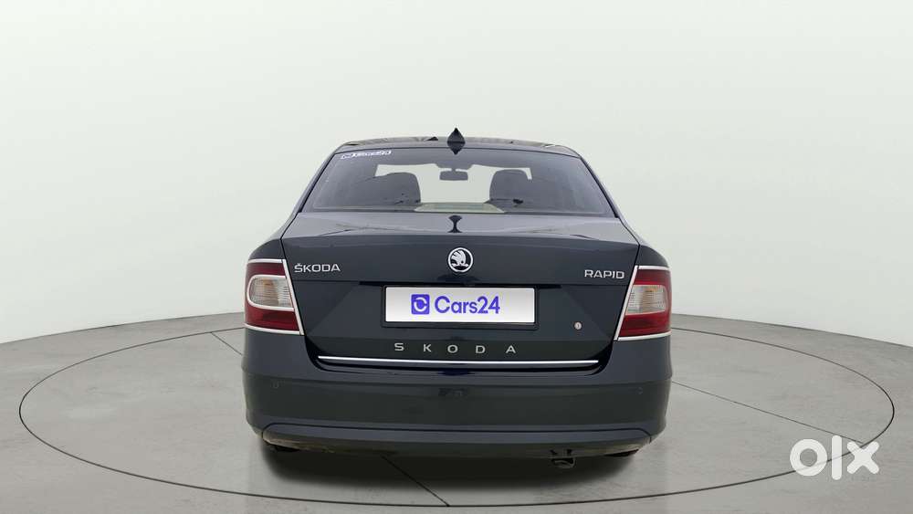 Skoda Rapid 1.0 Ambition Tsi At, 2021, Petrol