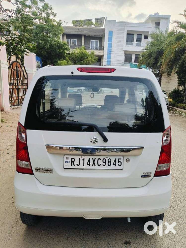 Maruti Suzuki Wagon R 1.0 Vxi Amt, 2017, Petrol
