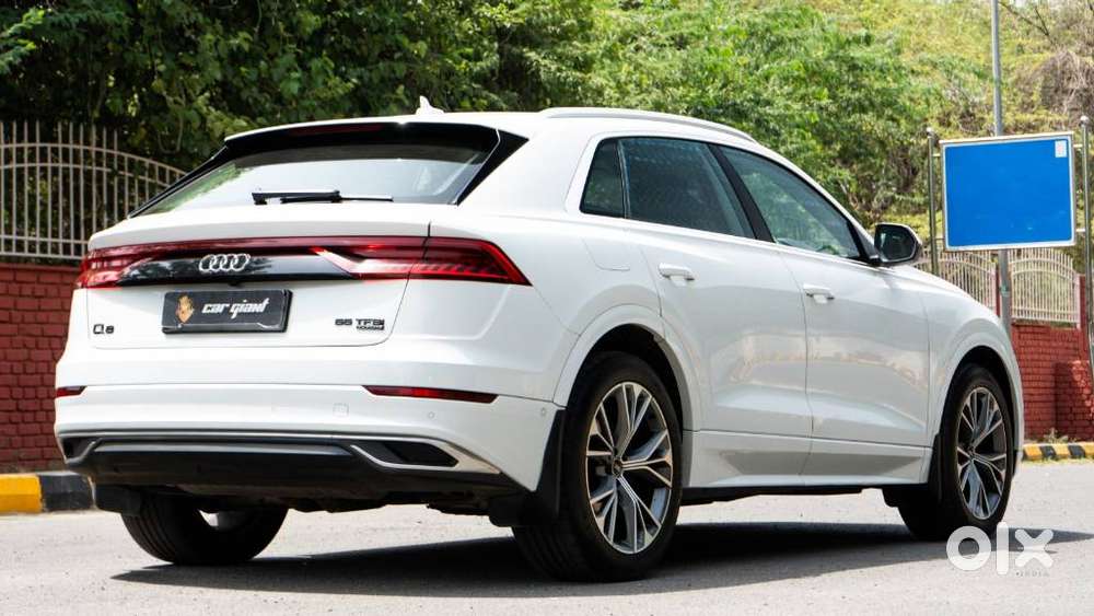 Audi Q8 3.0 Celebration Edition, 2022, Petrol
