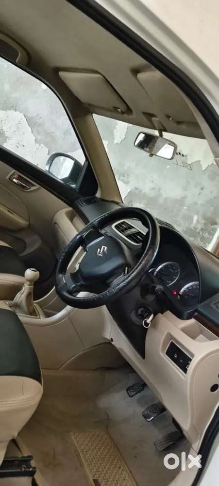 Maruti Suzuki Swift Dzire 2012 Diesel 93000 Km Driven