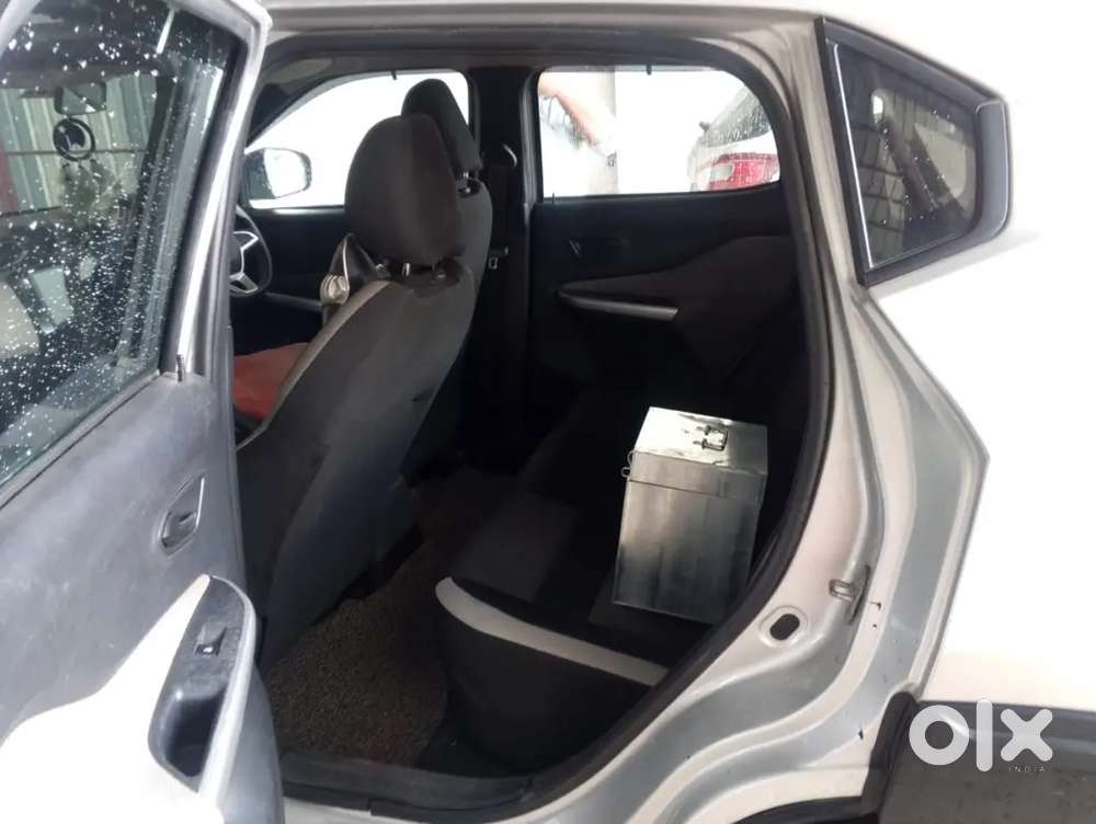 Well Maintain Car Ladies Hand Car