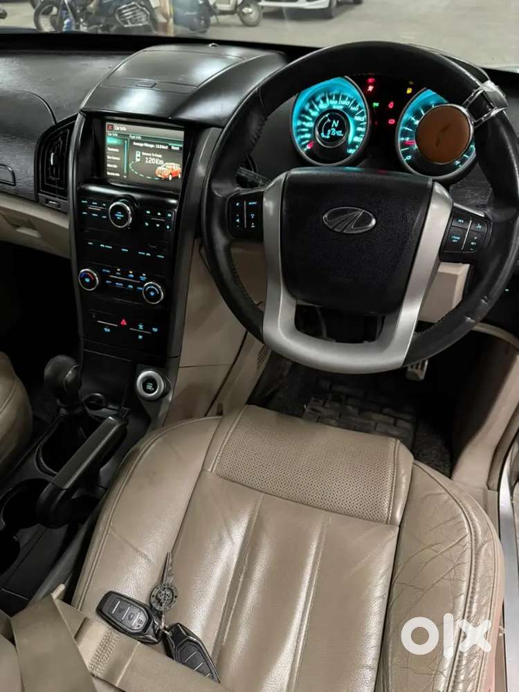 Mahindra Xuv500 2016