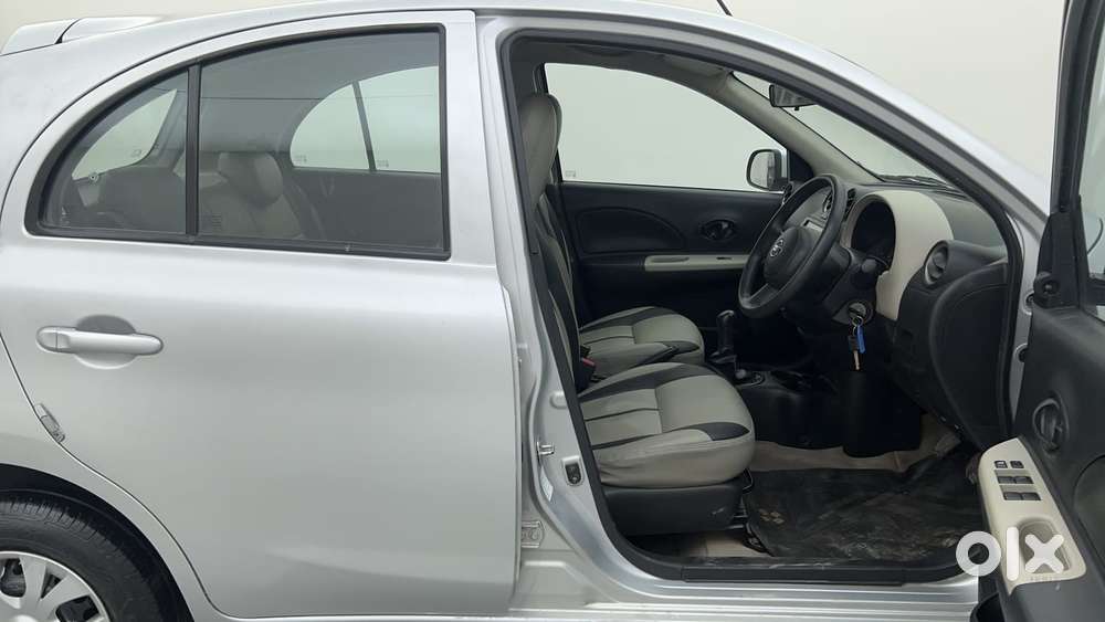 Nissan Micra Active Xv, 2016, Petrol