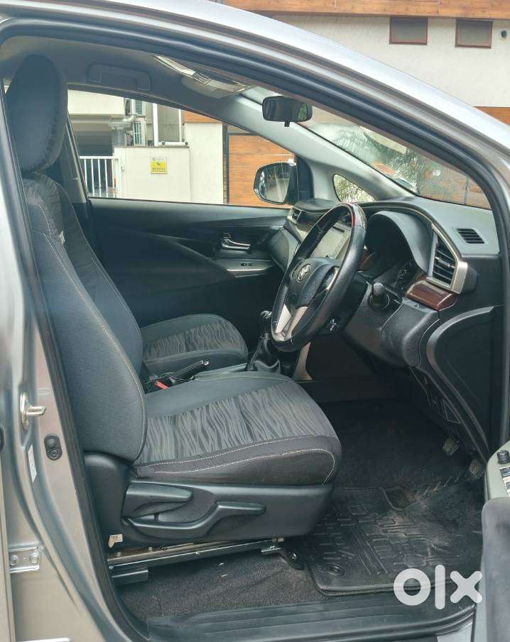 Toyota Innova 2.5 V 7 Str, 2019, Diesel