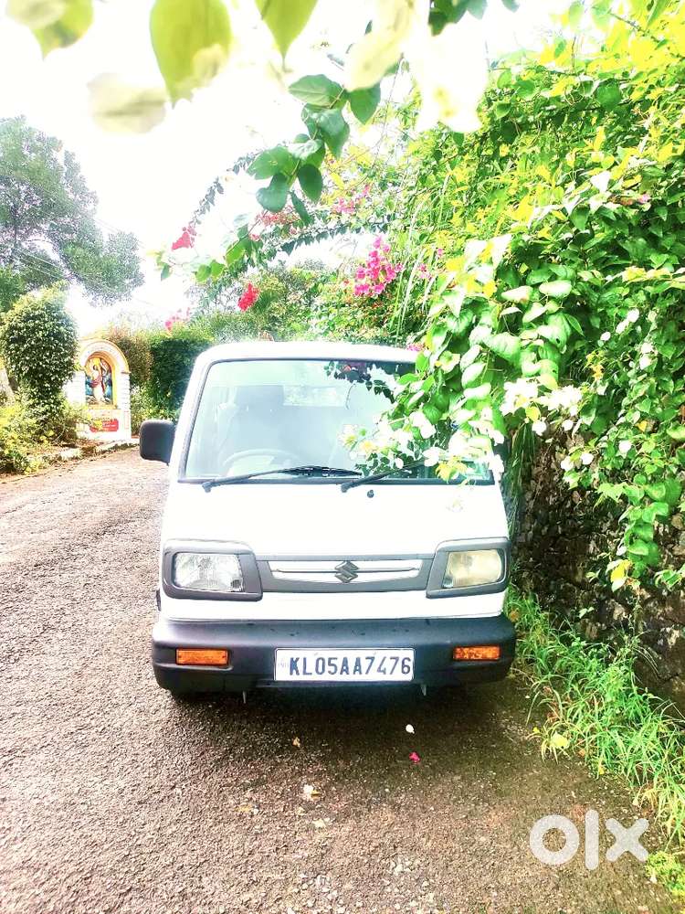 Maruti Suzuki Omni 2010