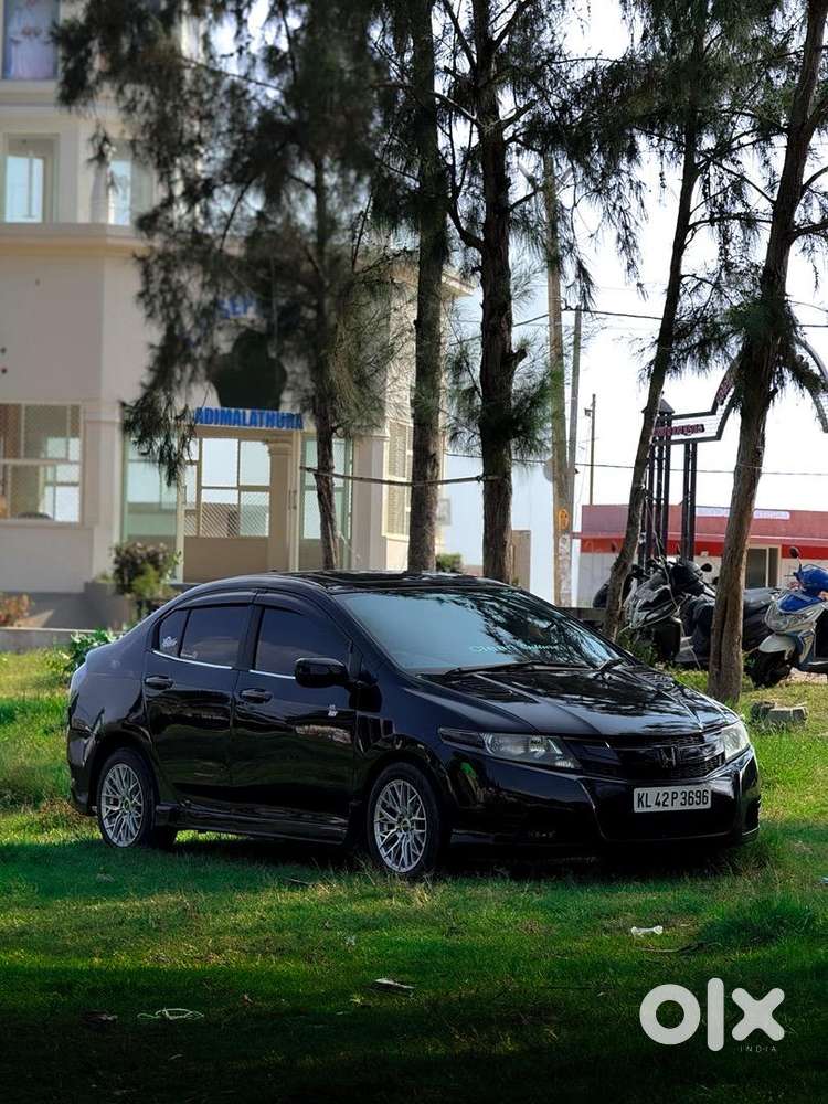 Honda Petrol Car 2009