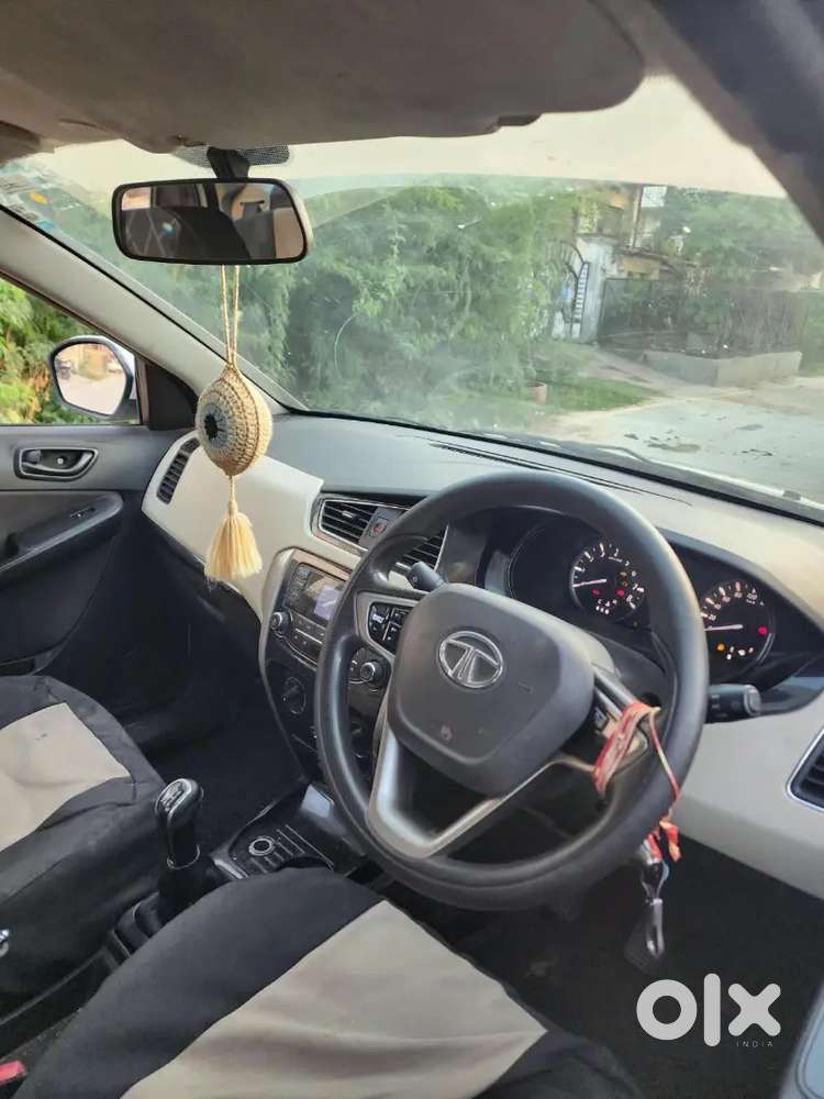 Tata Zest 1.2t Revotron 2016