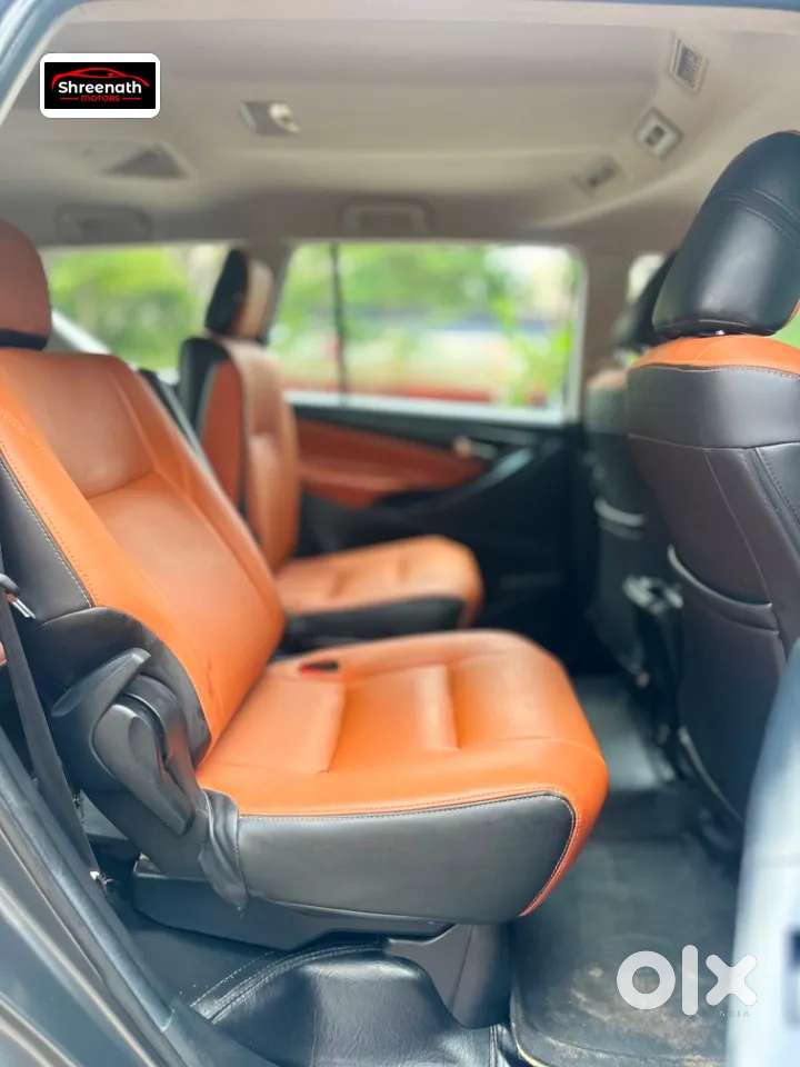 Toyota Innova Crysta [2020-ongoing] 2.4 Gx At 8 Str, 2021, Diesel