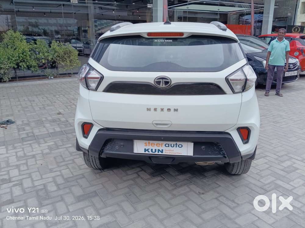 Tata Nexon 1.2 Revotron Xm (s), 2023, Petrol