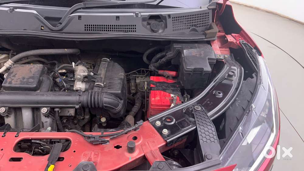 Nissan Magnite 1.0 Xv Dual Tone, 2023, Petrol